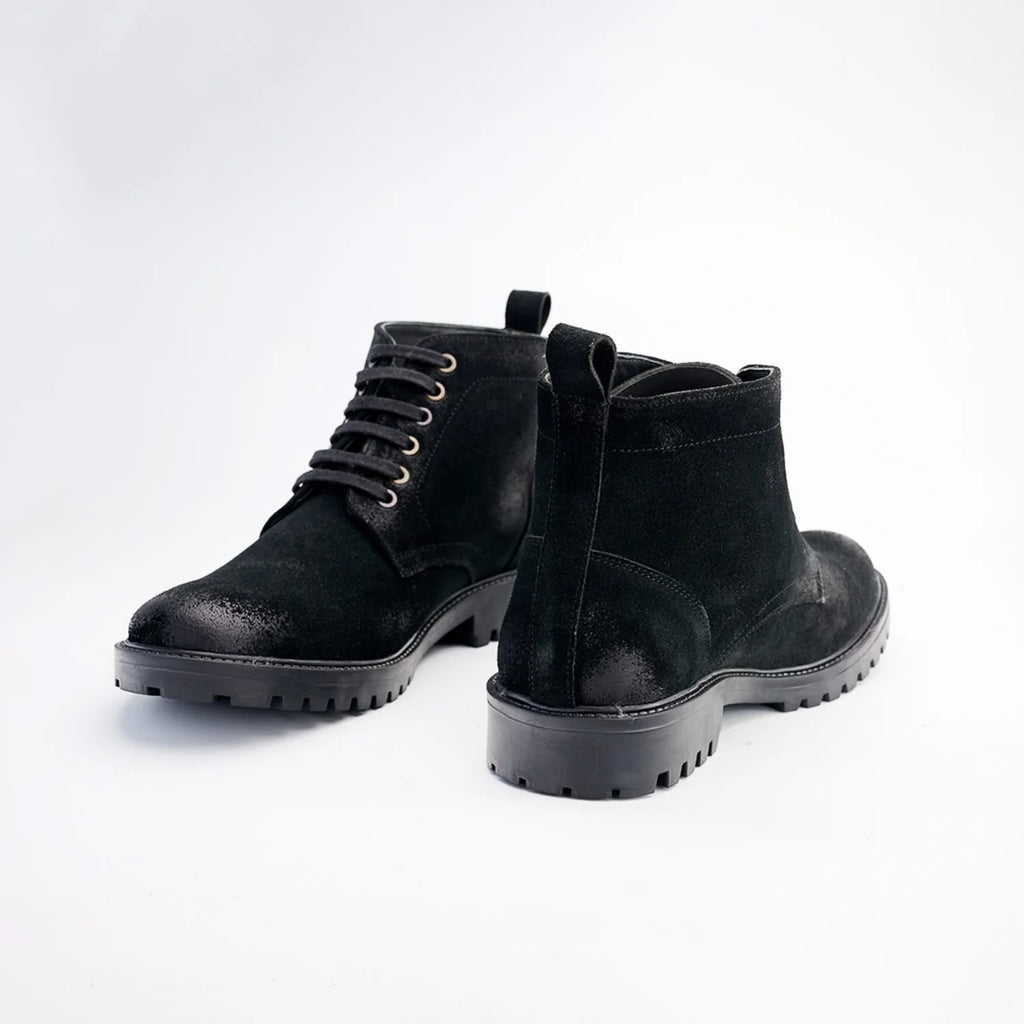 Aryaki Dark Brown Bi-Material Chukka Boots | Rugged Suede & Leather Lug-Sole Boots